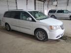 2015 Chrysler Town & Country Touring L de vânzare în Lexington, KY - Water/Flood