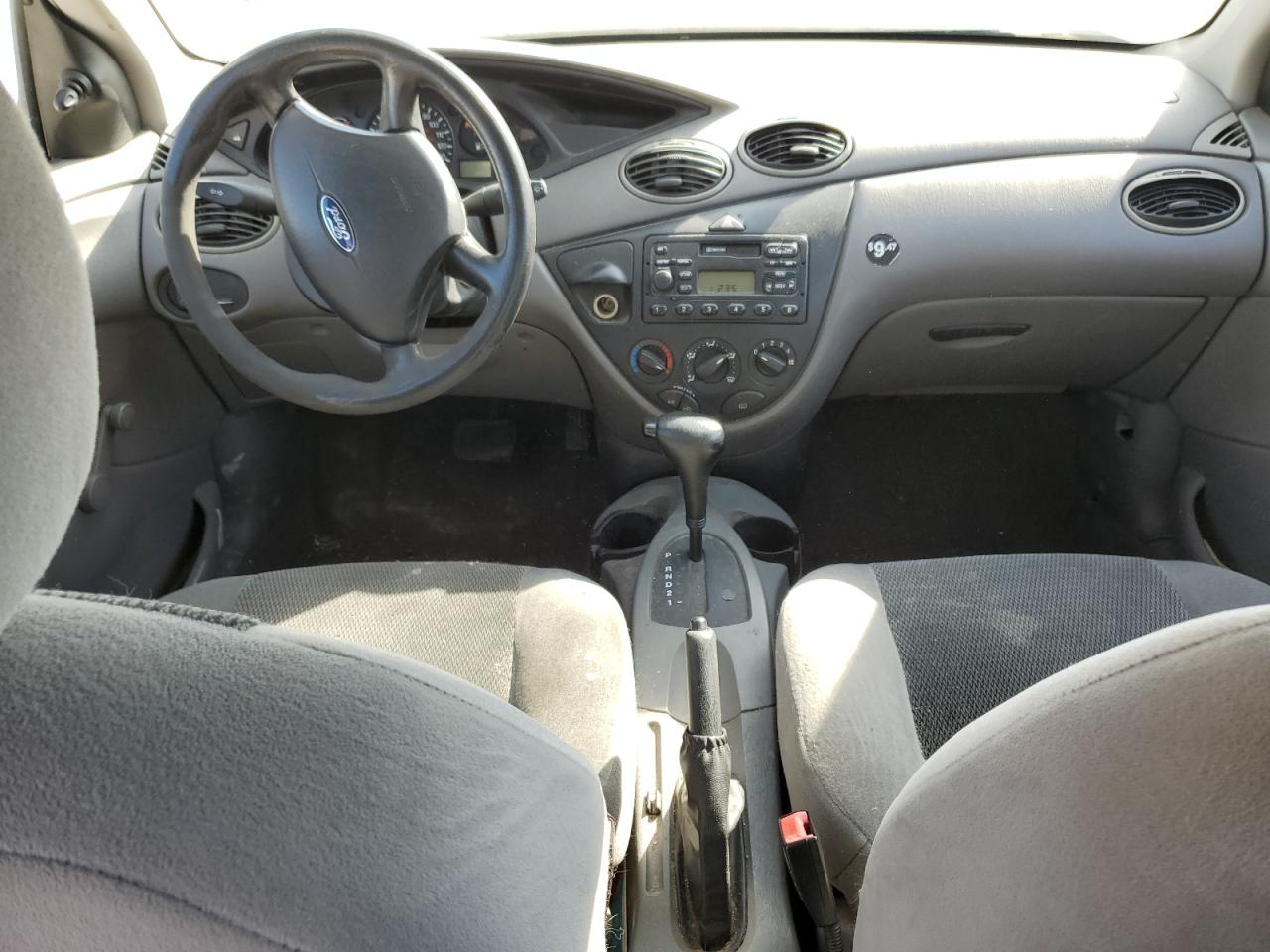 2003 Ford Focus - Image 8