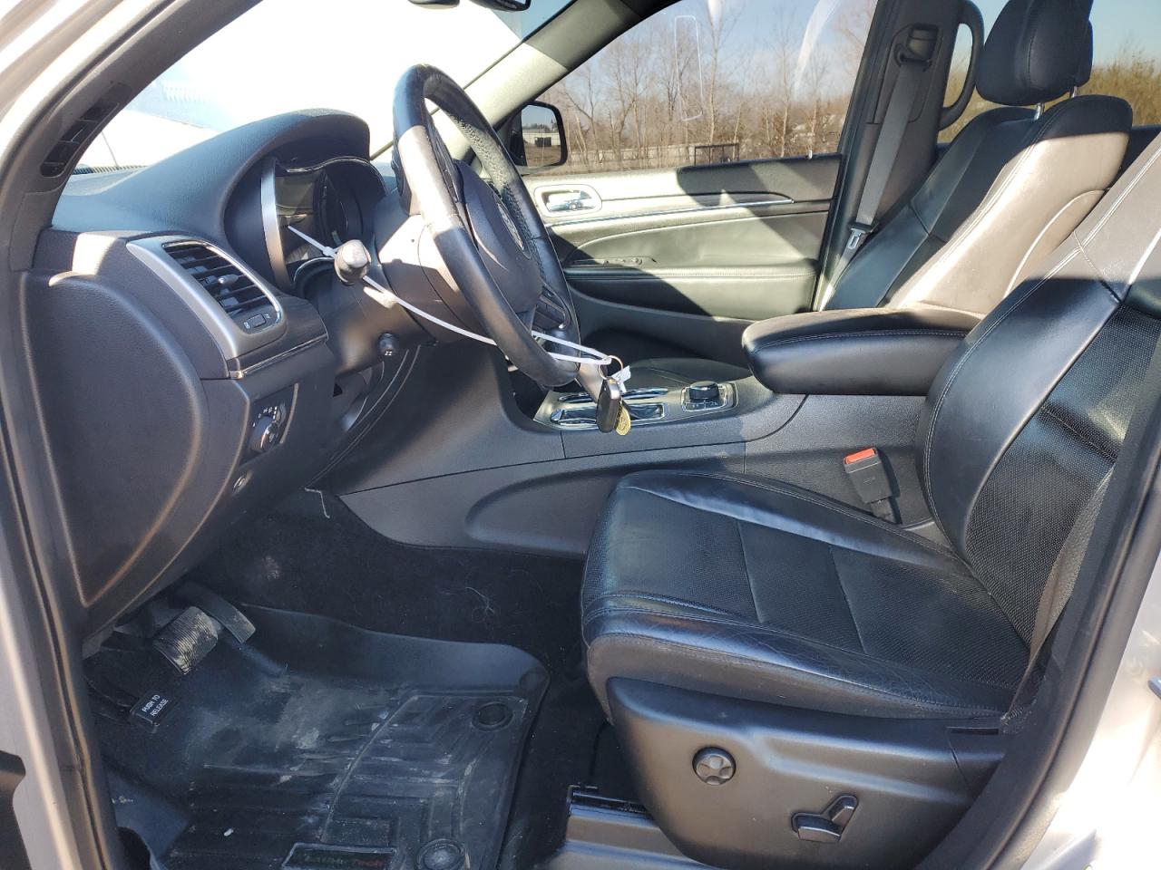 2019 Jeep Grand Cherokee - Image 7