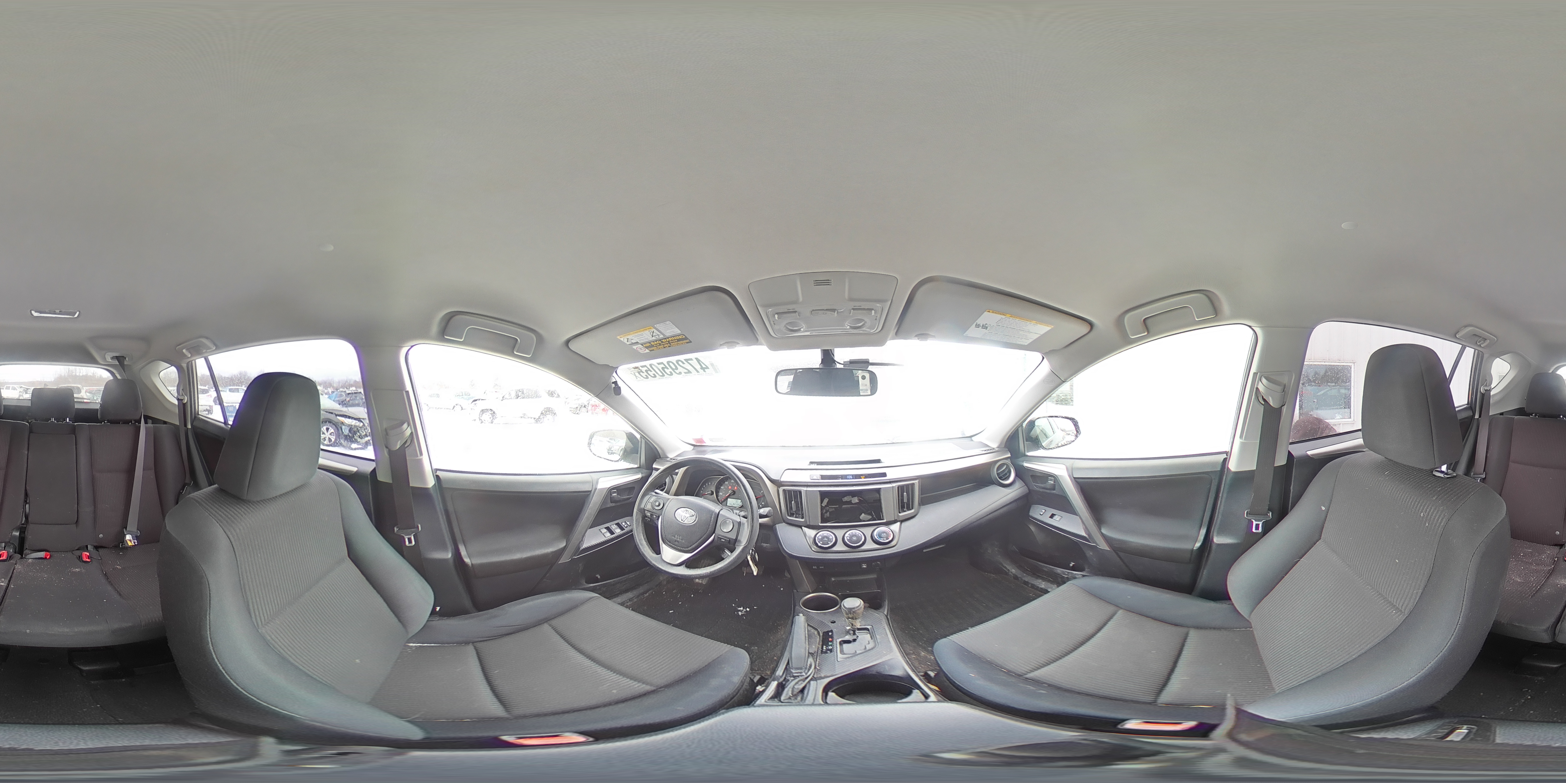 2015 Toyota RAV 4 - Image 16