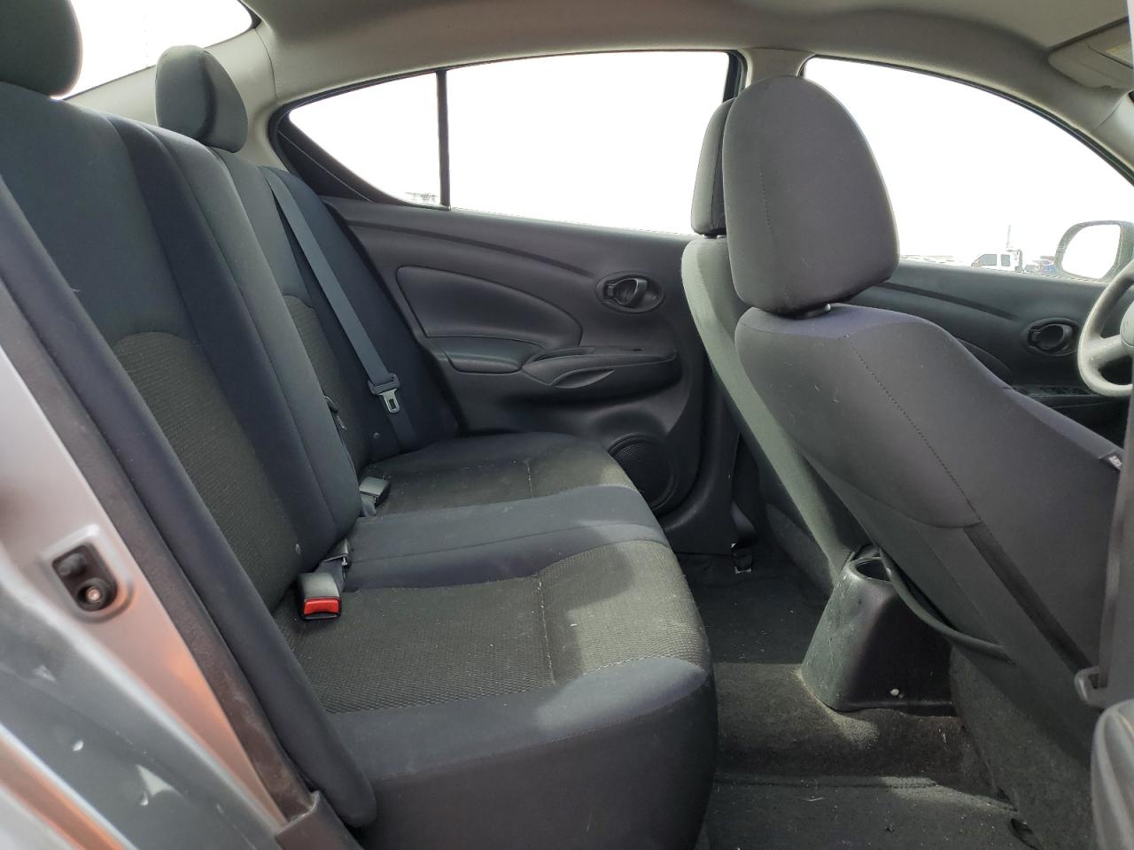 2012 Nissan Versa - Image 10