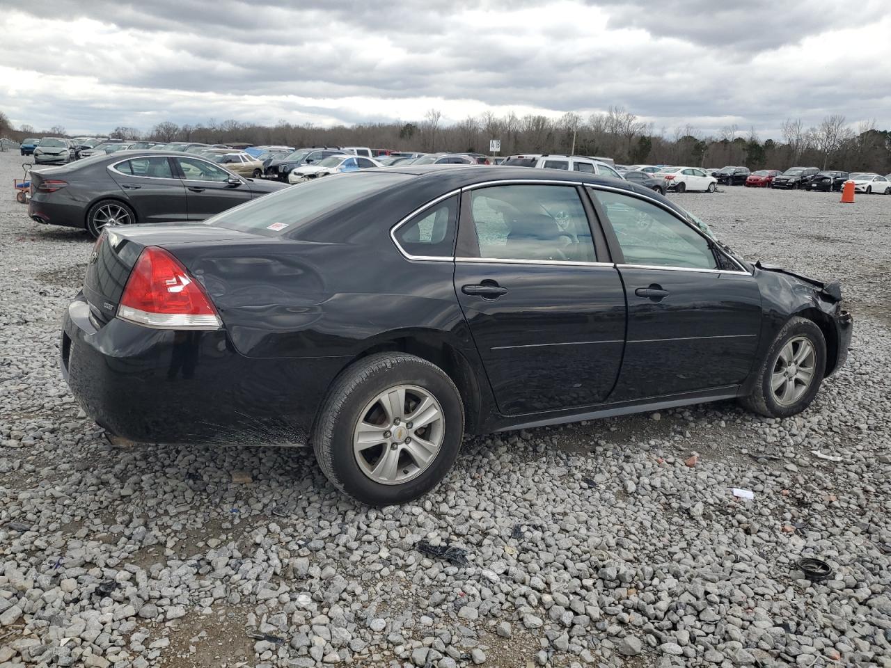 2015 Chevrolet Impala - Image 3