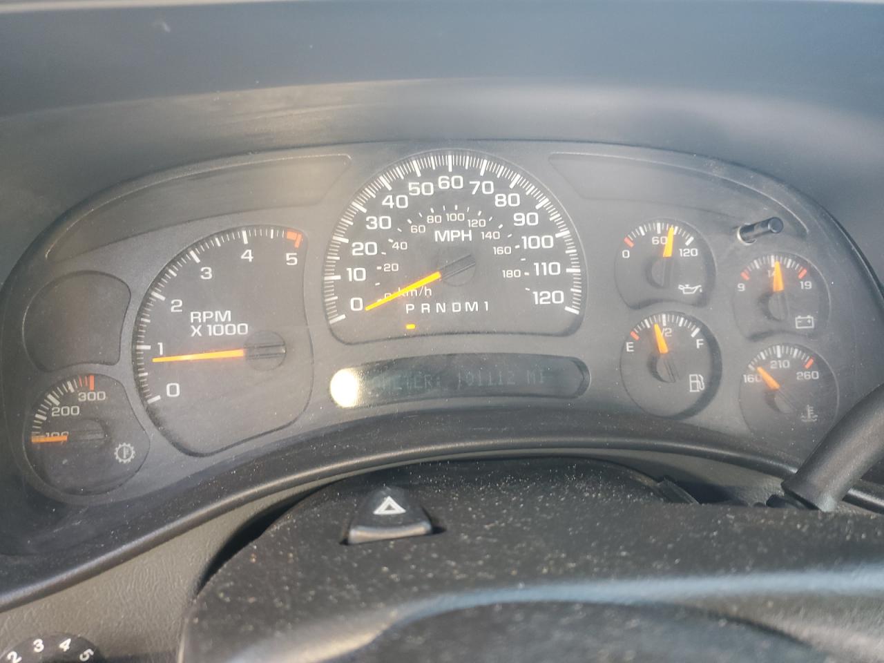 2007 Chevrolet Silverado - Image 10