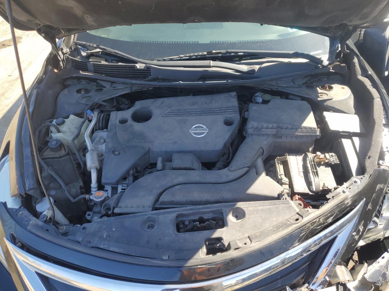 2015 Nissan Altima - Image 11