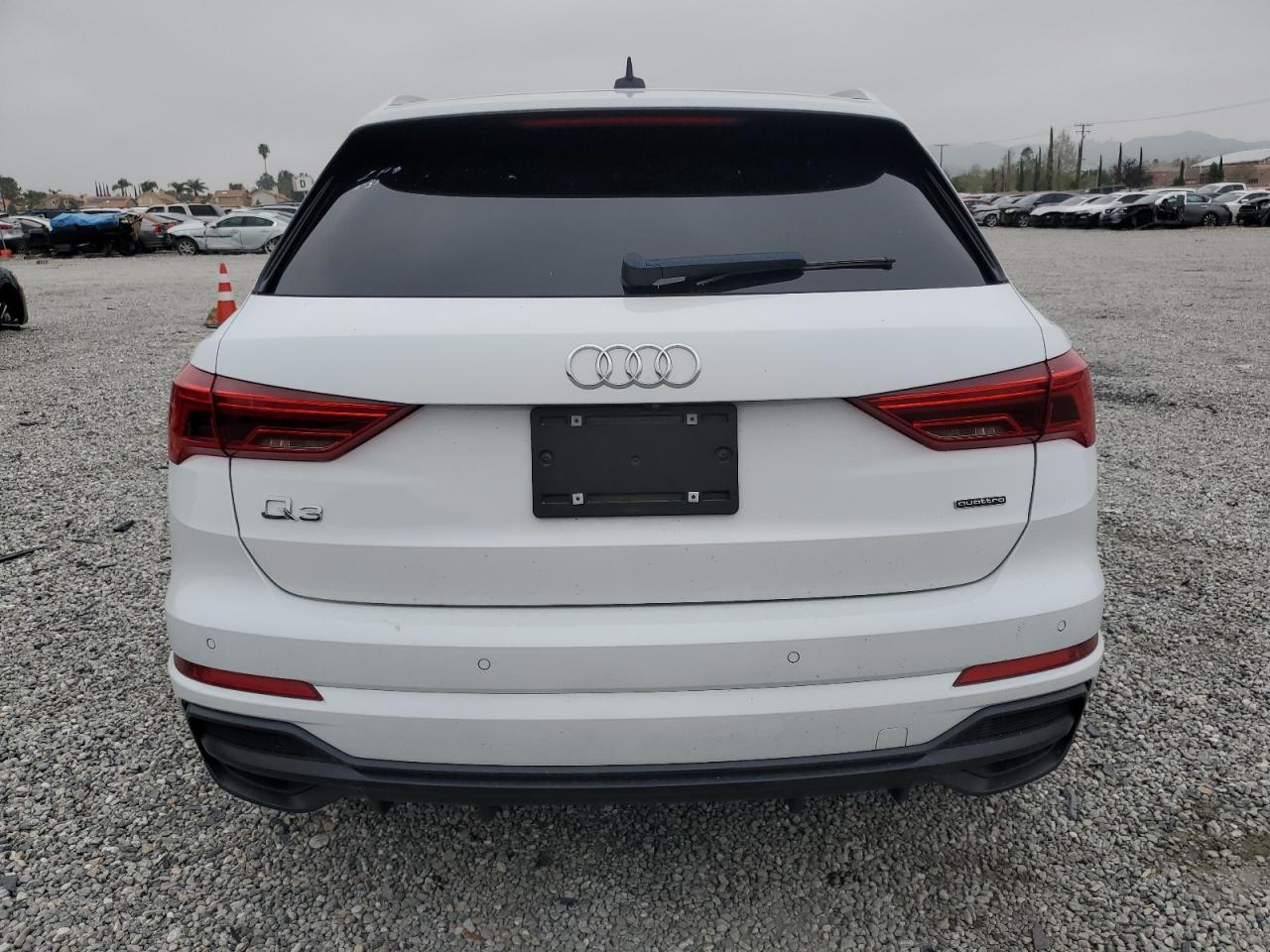 2020 Audi Q3 Premium S Line VIN: WA1DECF31L1122011 Lot: 50725195