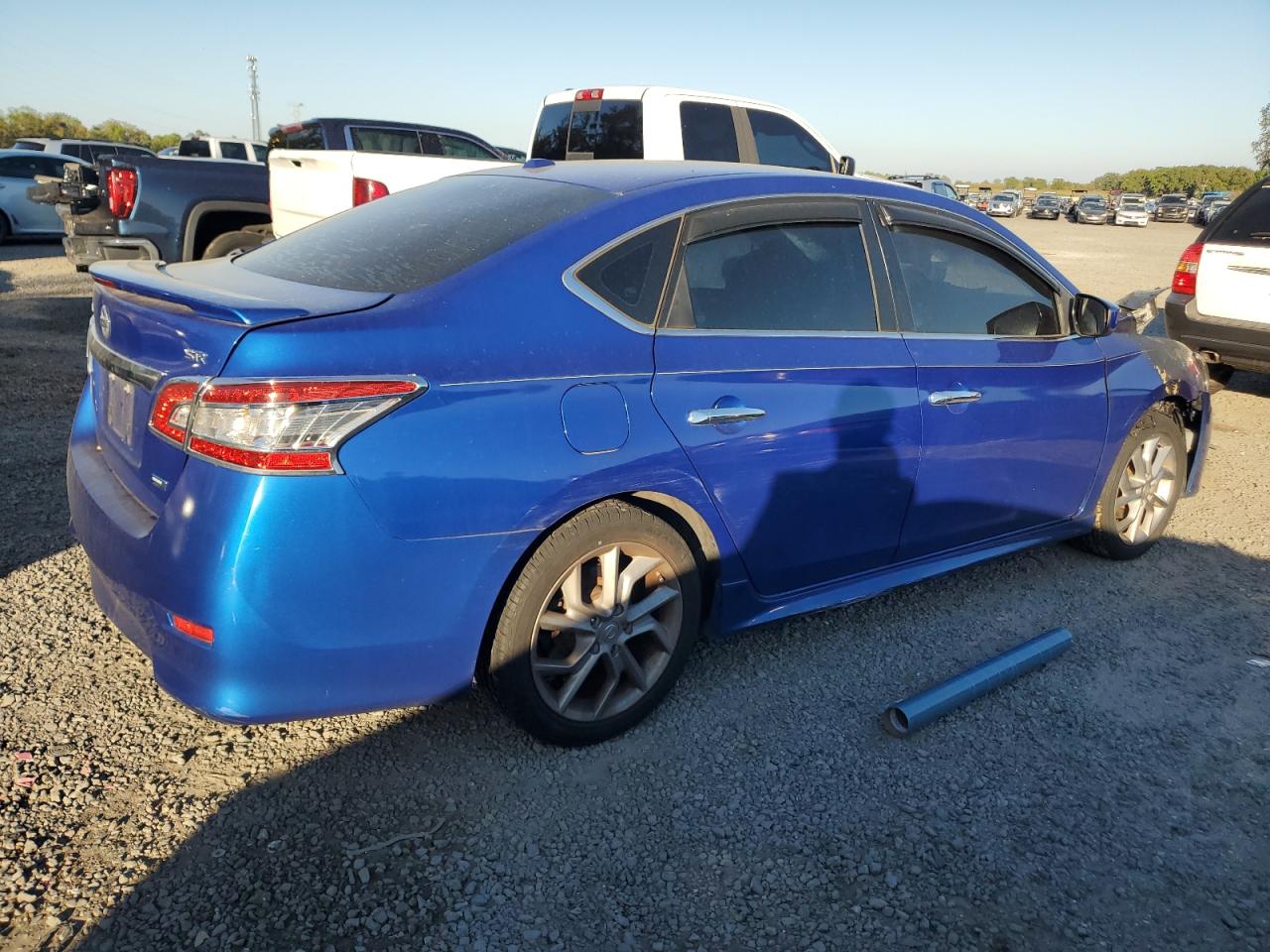 2013 Nissan Sentra - Image 3