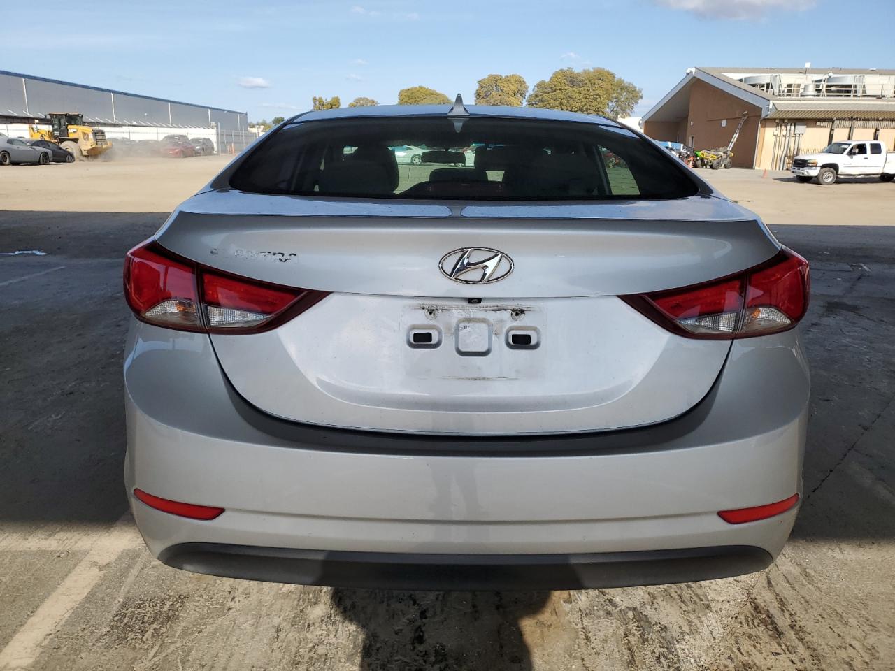 2014 Hyundai Elantra - Image 6