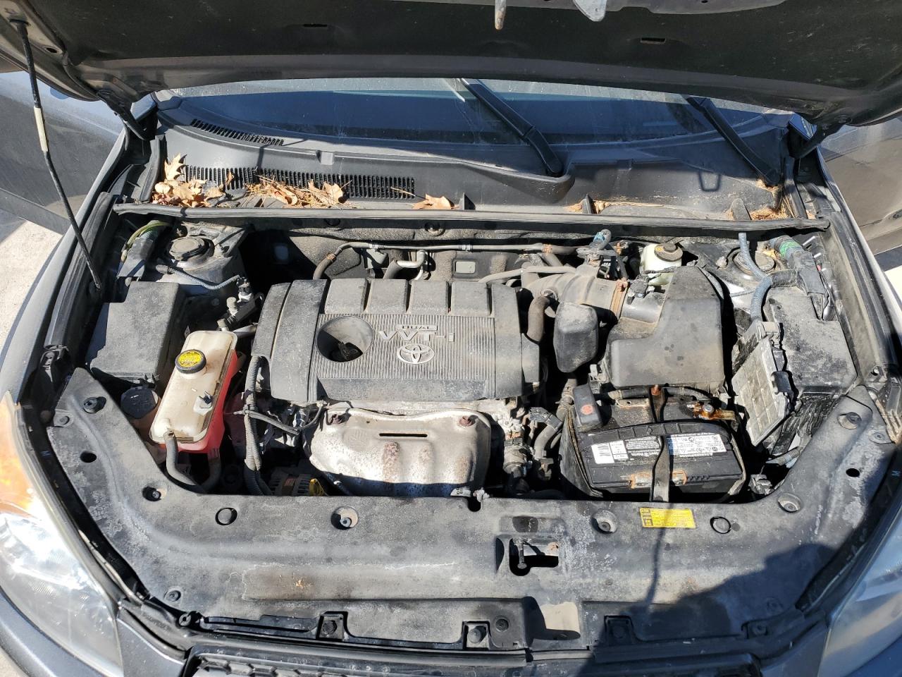 2010 Toyota RAV 4 - Image 12