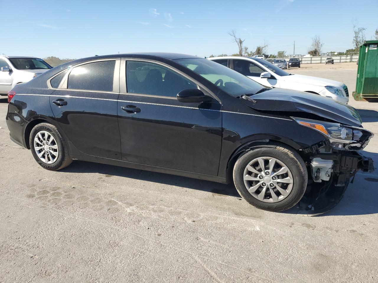 2021 Kia Forte - Image 4