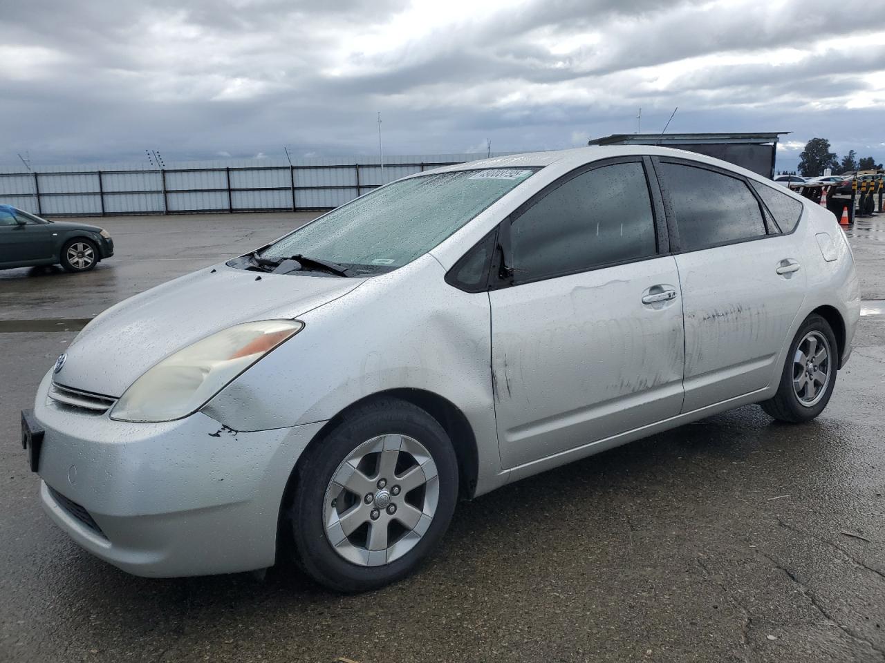 2004 Toyota Prius - Image 1