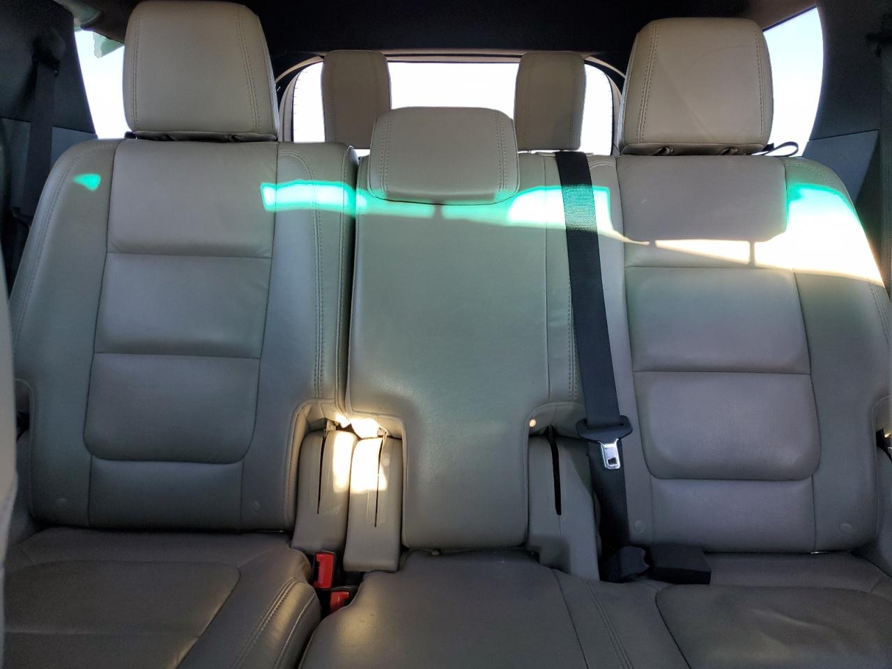 2014 Ford Explorer - Image 10