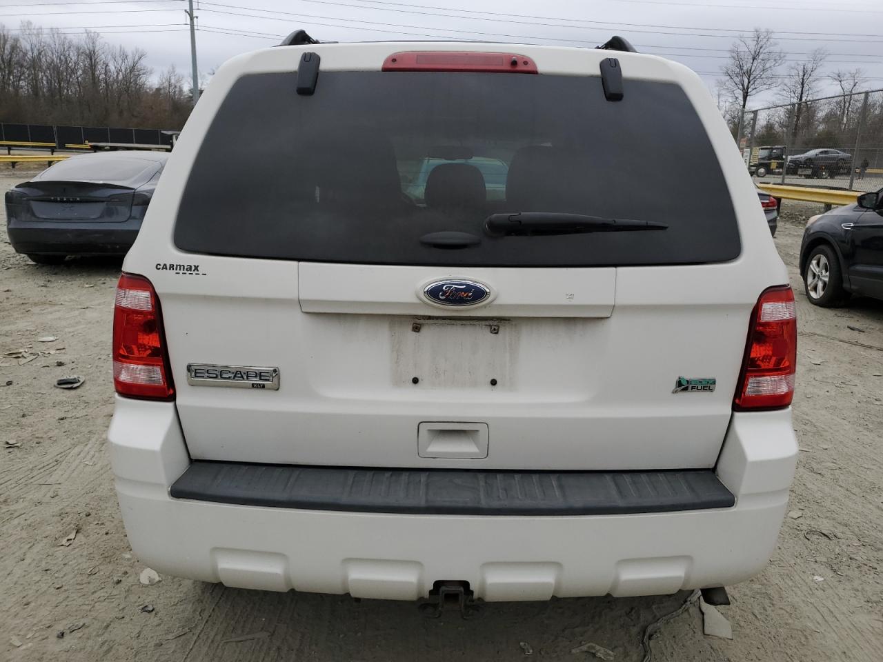 2011 Ford Escape - Image 6