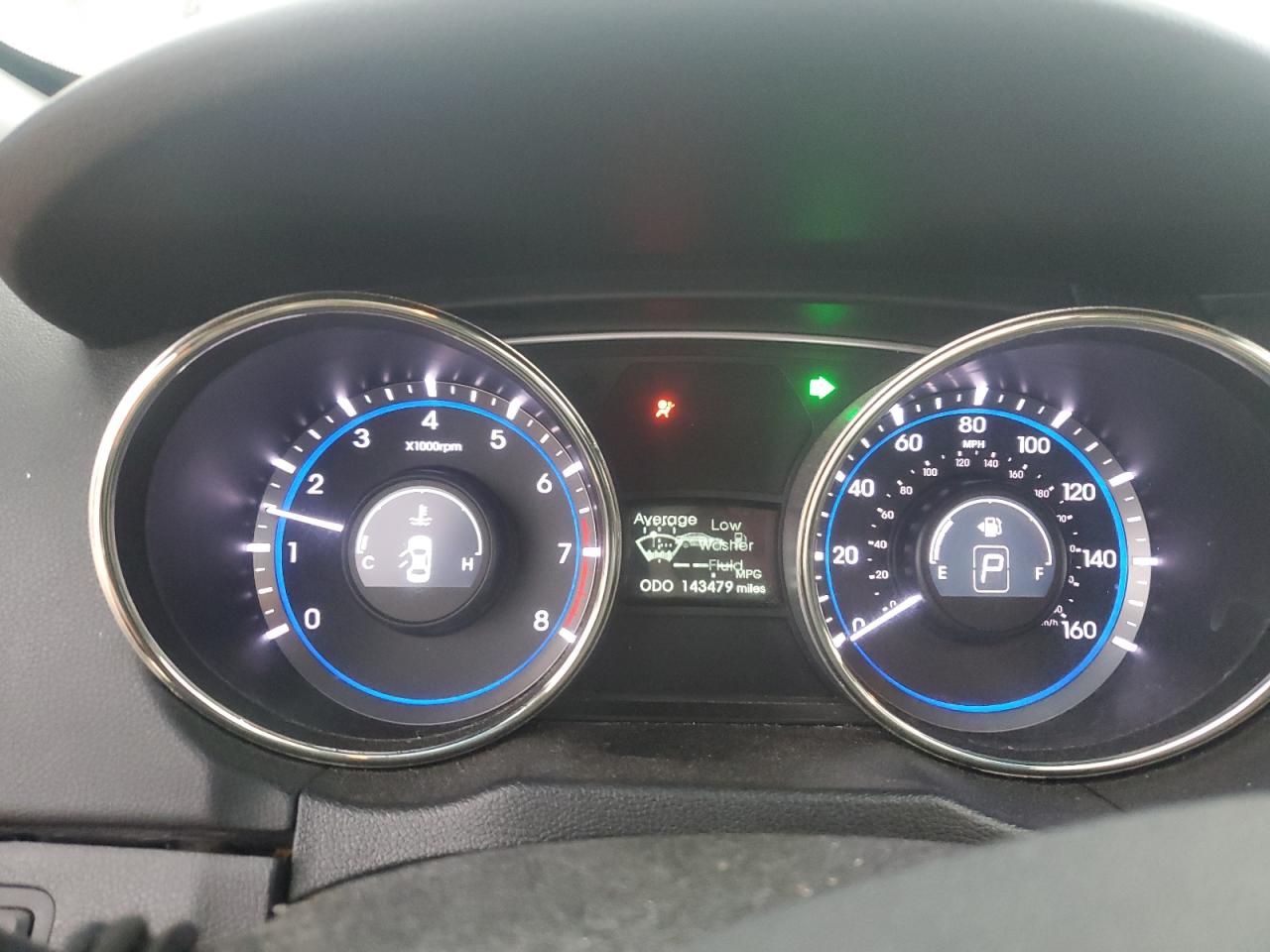 2012 Hyundai Sonata - Image 9