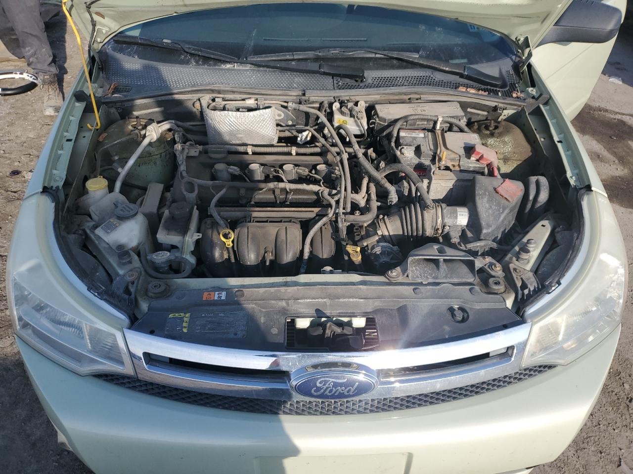 2010 Ford Focus - Image 11
