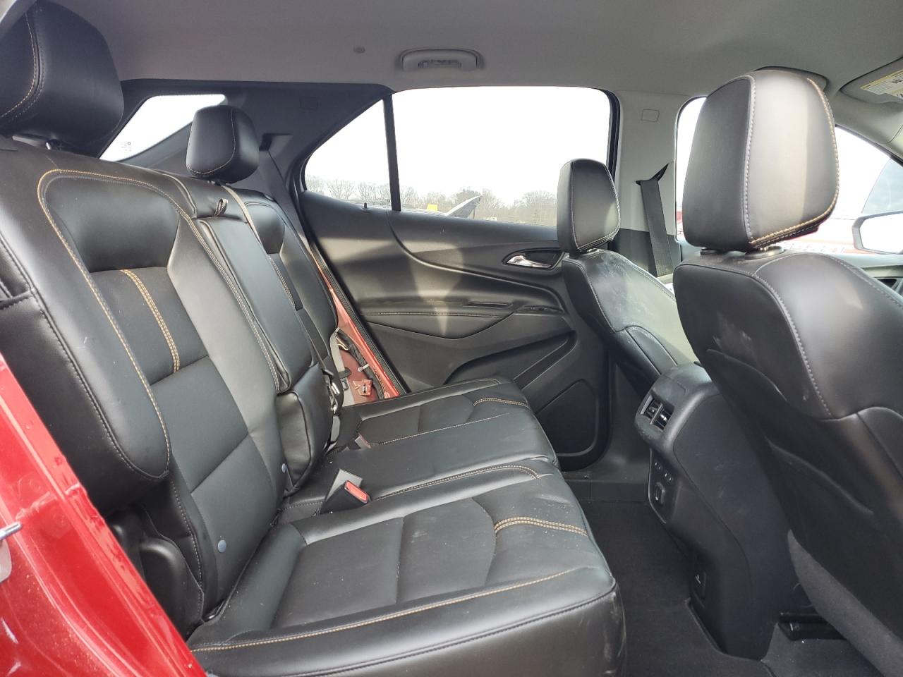 2022 Chevrolet Equinox - Image 11