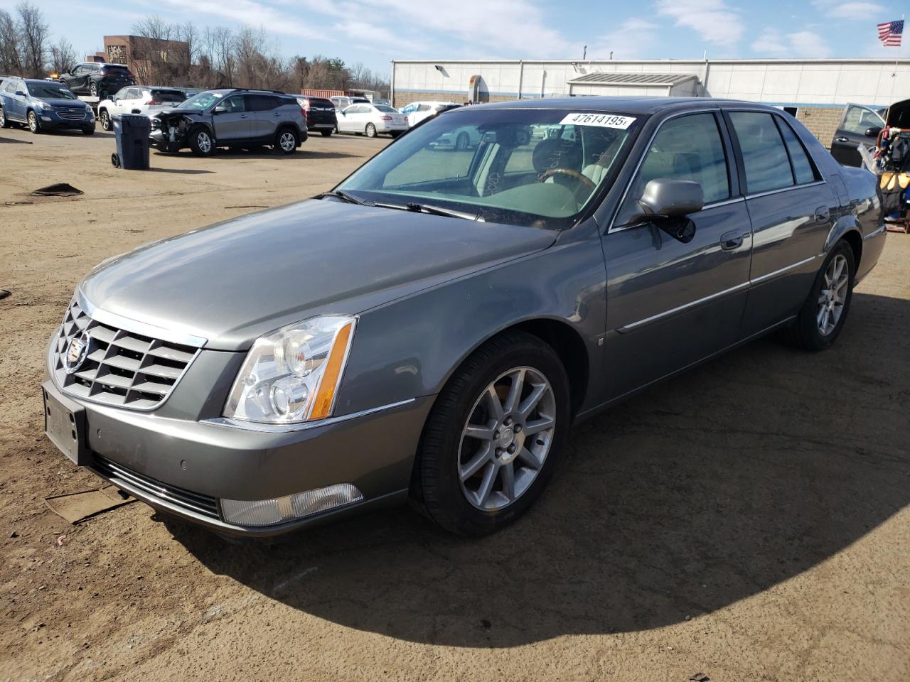 Cadillac DTS