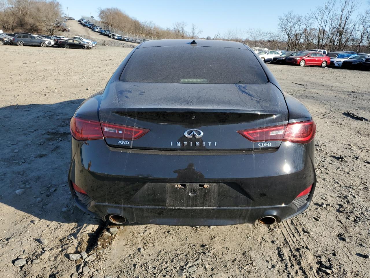 2017 Infiniti Q60 - Image 6