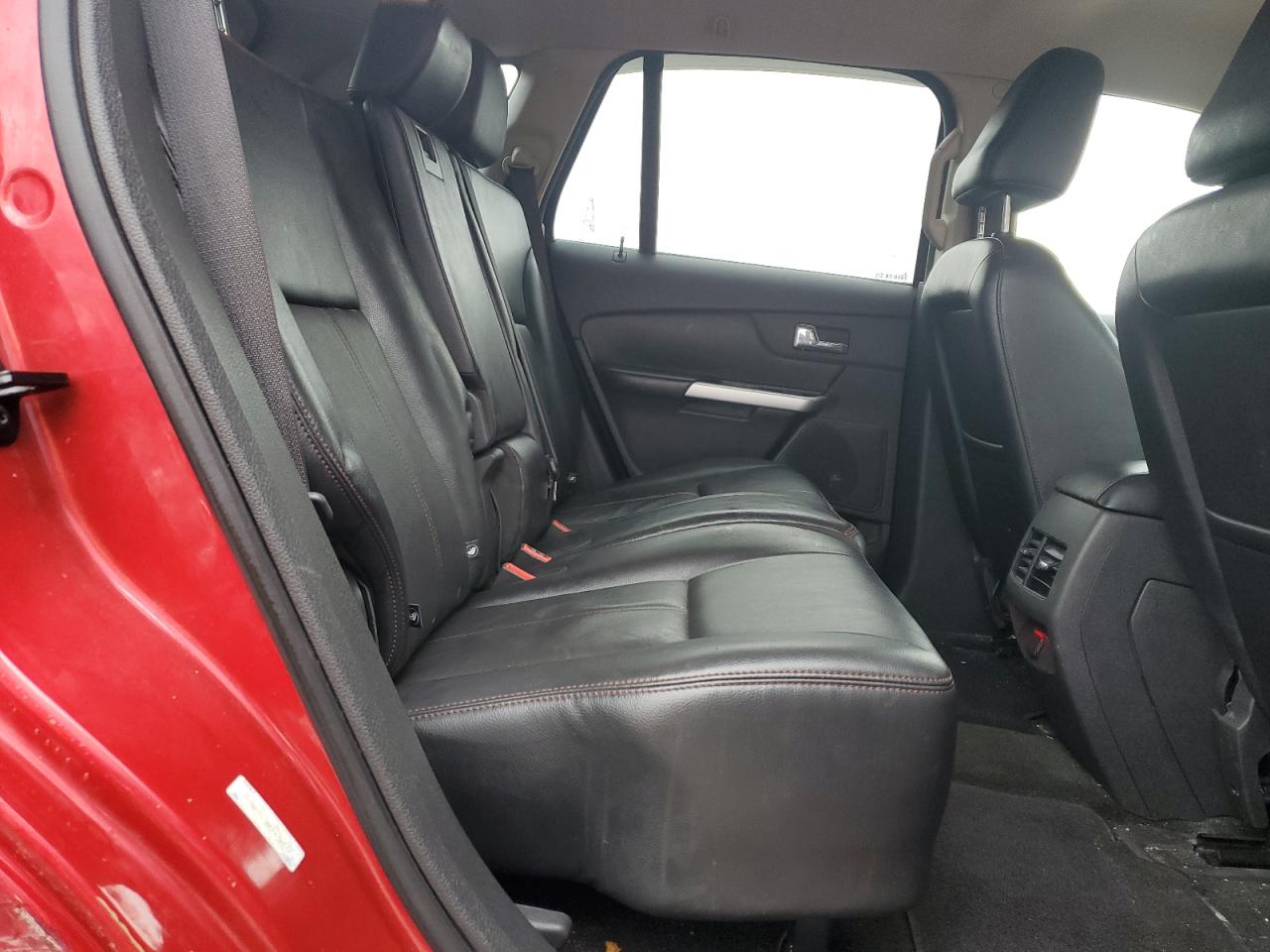 2011 Ford Edge - Image 11