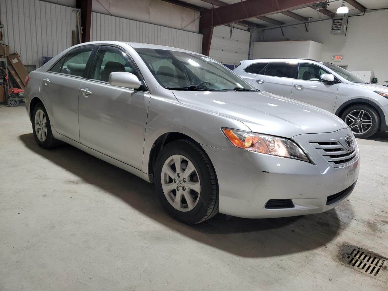 2009 Toyota Camry - Image 4