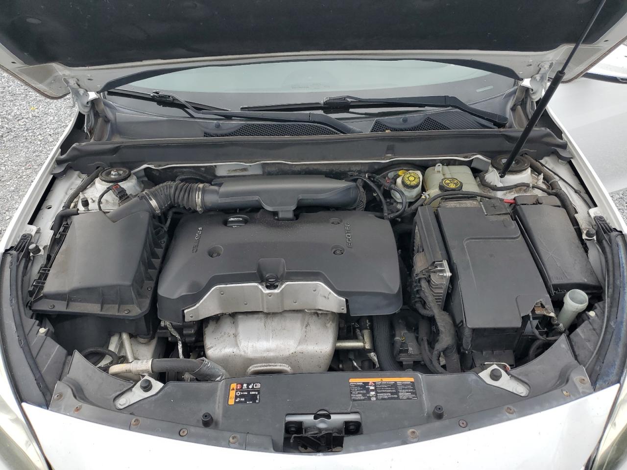 2015 Chevrolet Malibu - Image 11