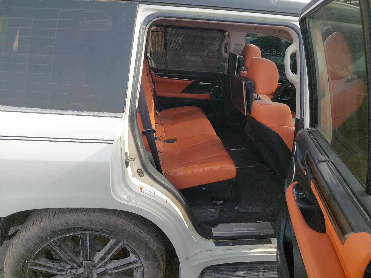 JTJHY00W2H4223237 - 2017 Lexus LX570 - #47505605