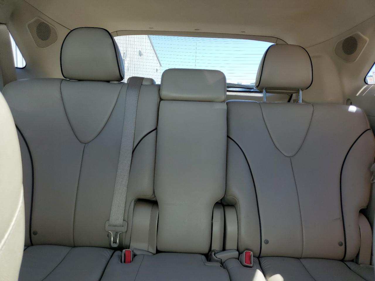 2009 Toyota Venza - Image 10