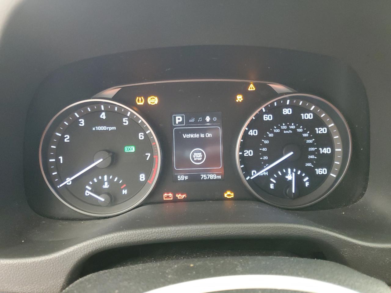 2017 Hyundai Elantra - Image 9