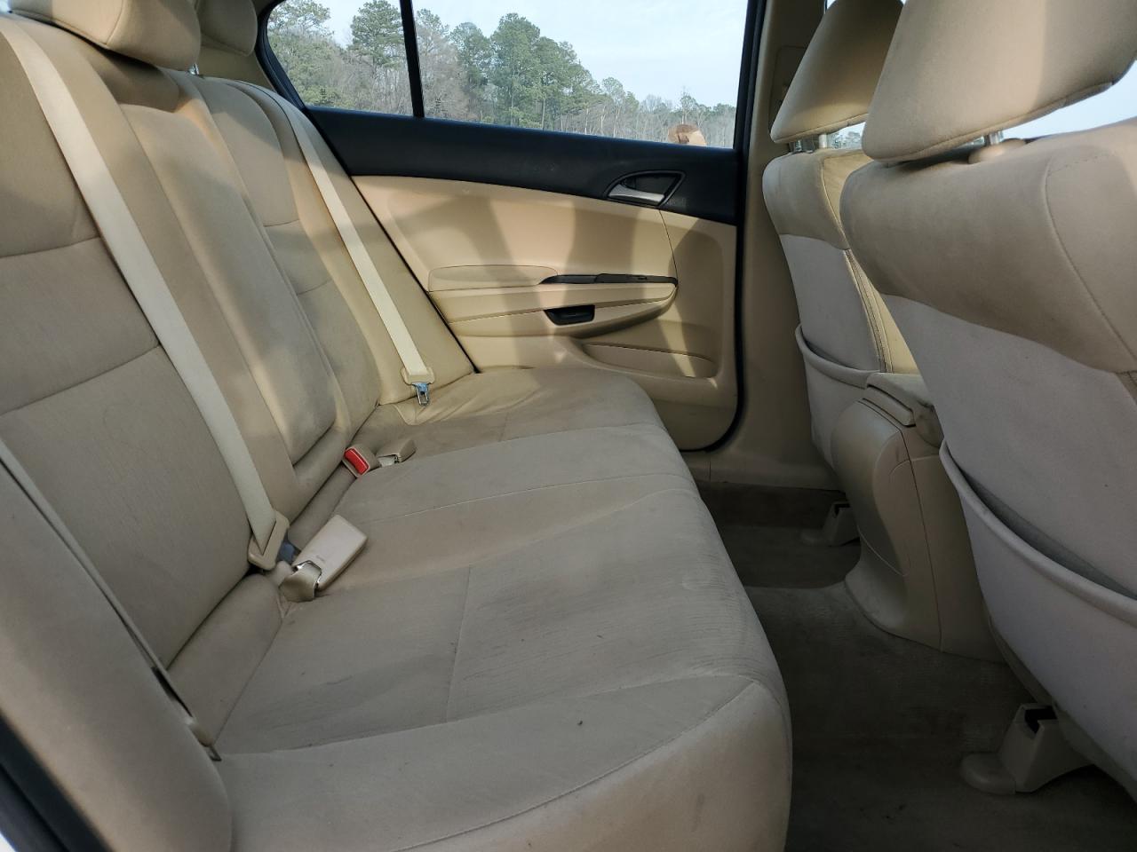 2012 Honda Accord - Image 10