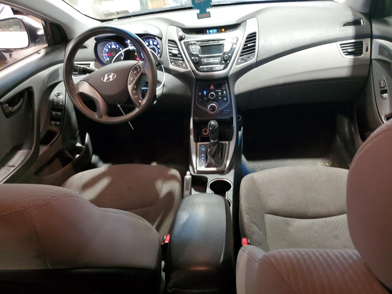 2014 Hyundai Elantra - Image 8