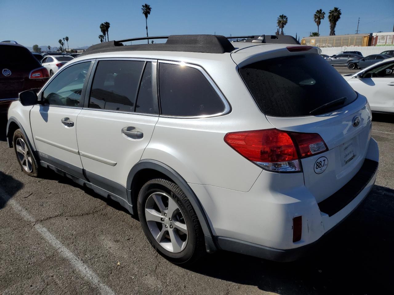 2014 Subaru Outback - Image 2