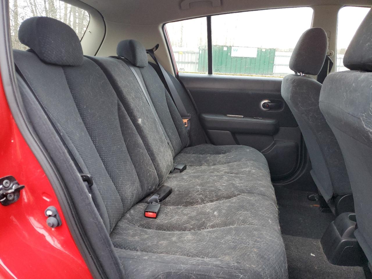 2010 Nissan Versa - Image 10