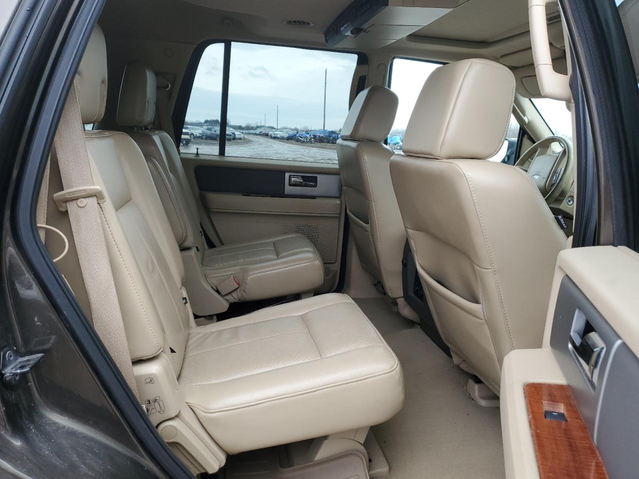 2008 Ford Expedition - Image 11
