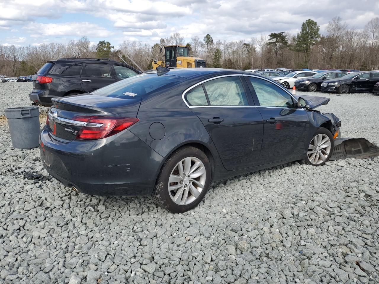 2015 Buick Regal - Image 3