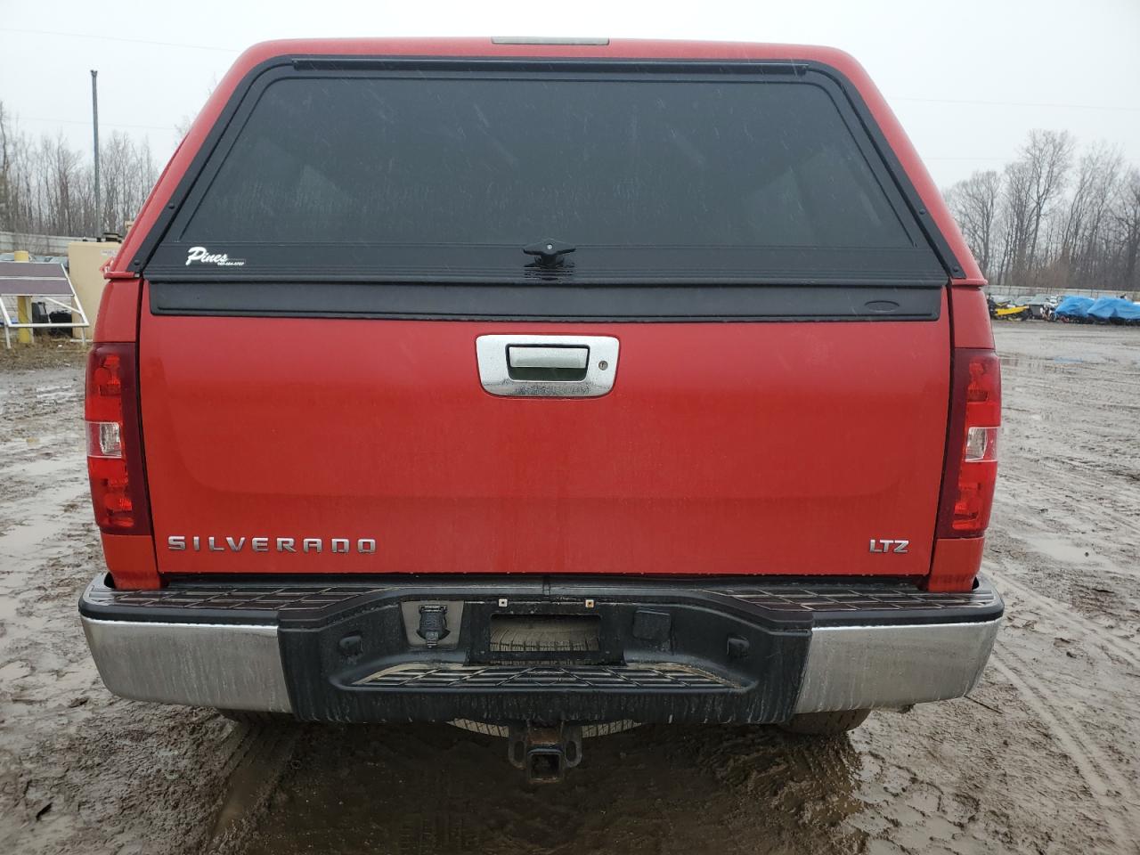 2010 Chevrolet Silverado - Image 6