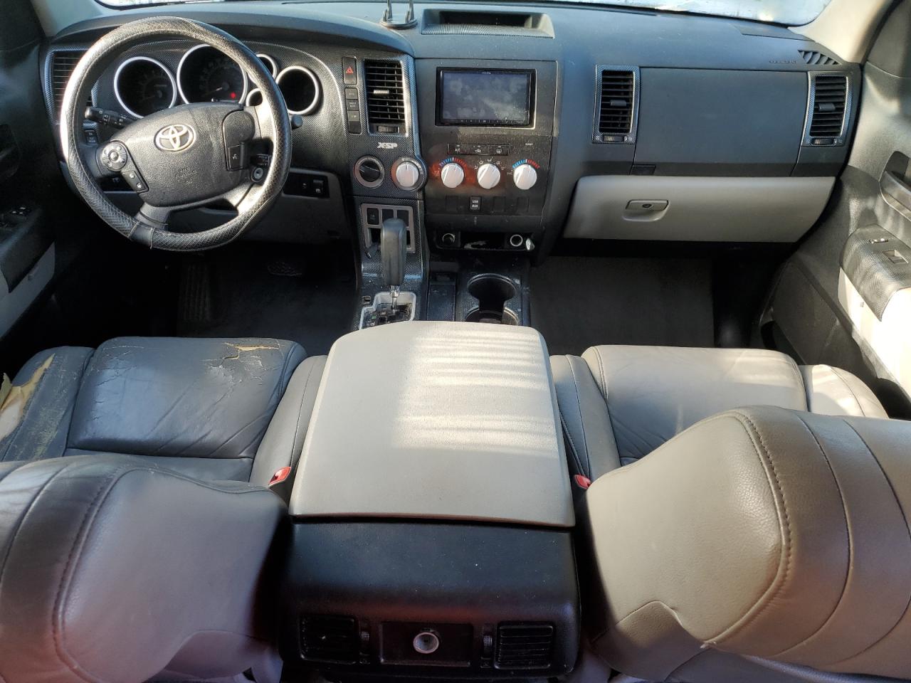 2010 Toyota Tundra - Image 8