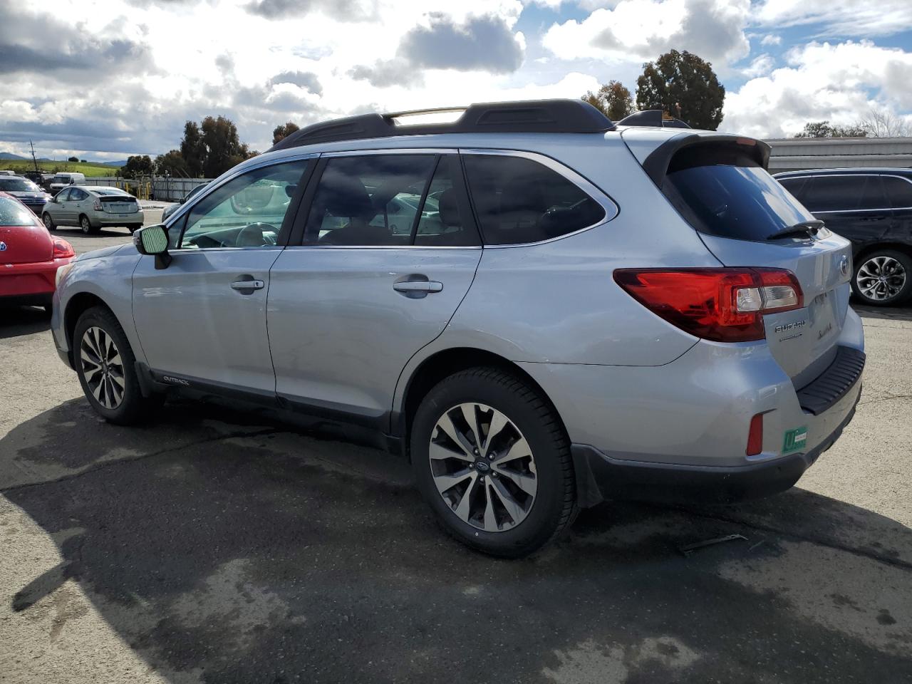 2017 Subaru Outback - Image 2