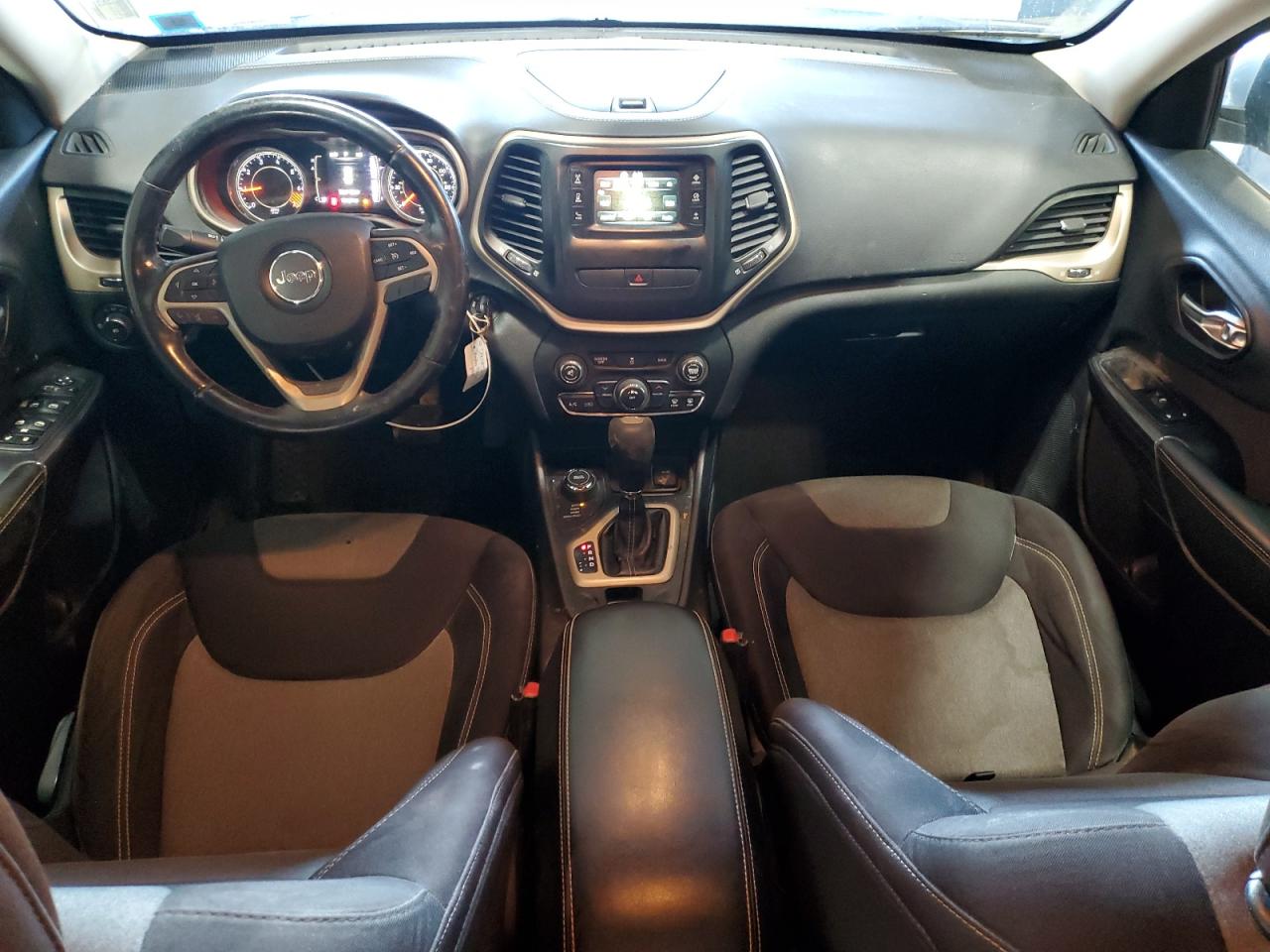 2014 Jeep Grand Cherokee - Image 8