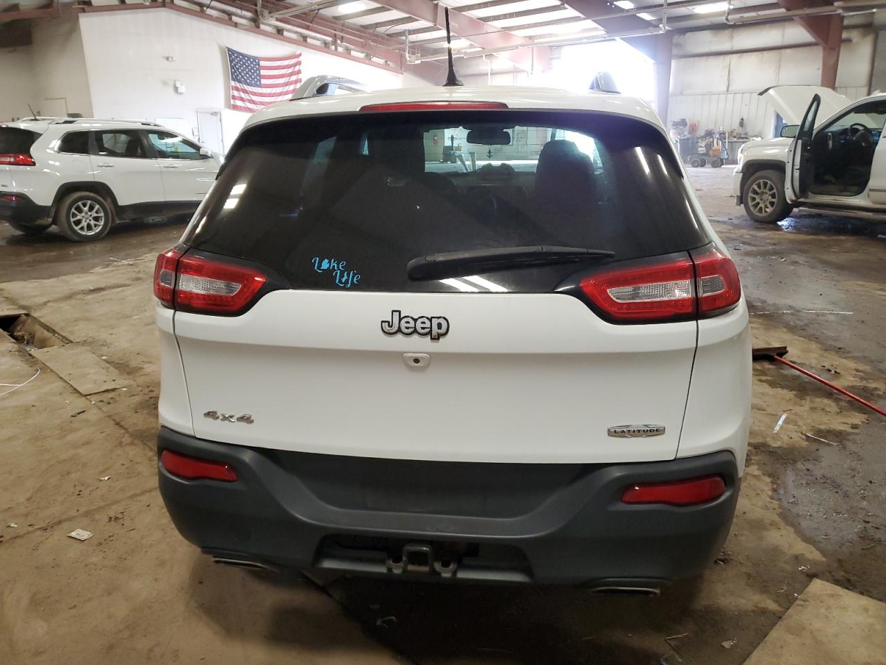 2015 Jeep Grand Cherokee - Image 6