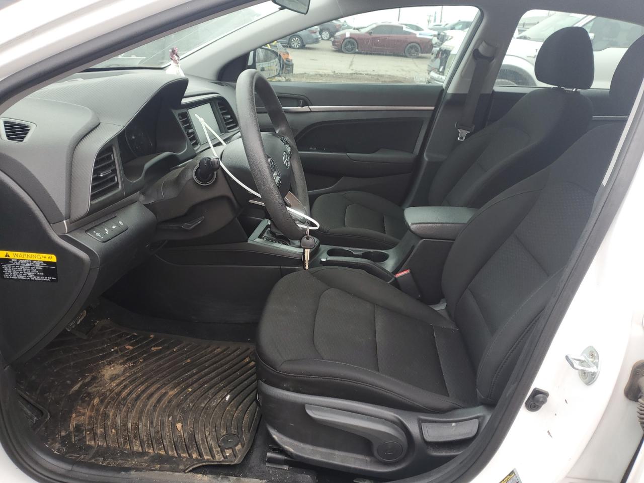 2019 Hyundai Elantra - Image 7