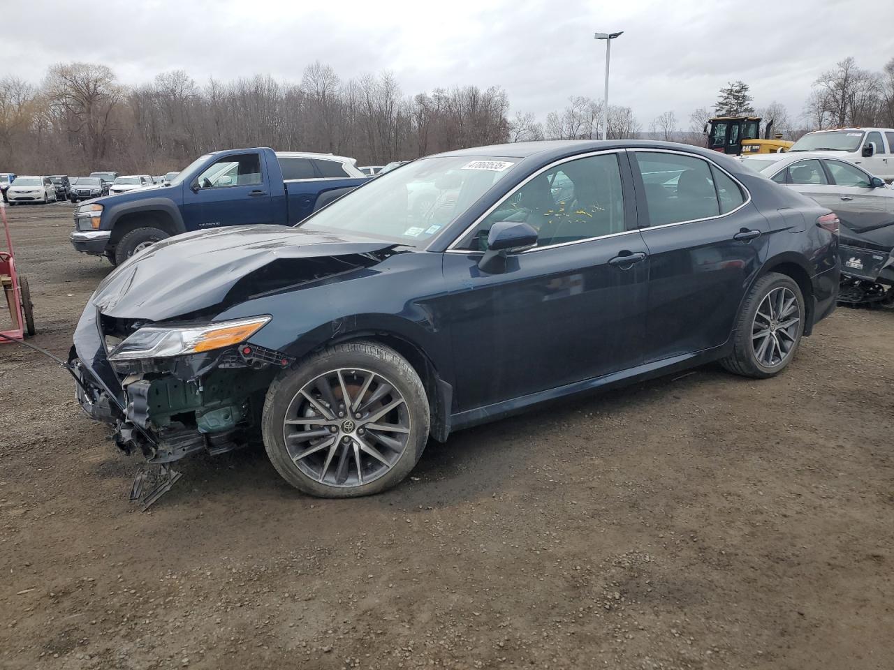 4T1F11BK3MU040501 TOYOTA CAMRY 2021