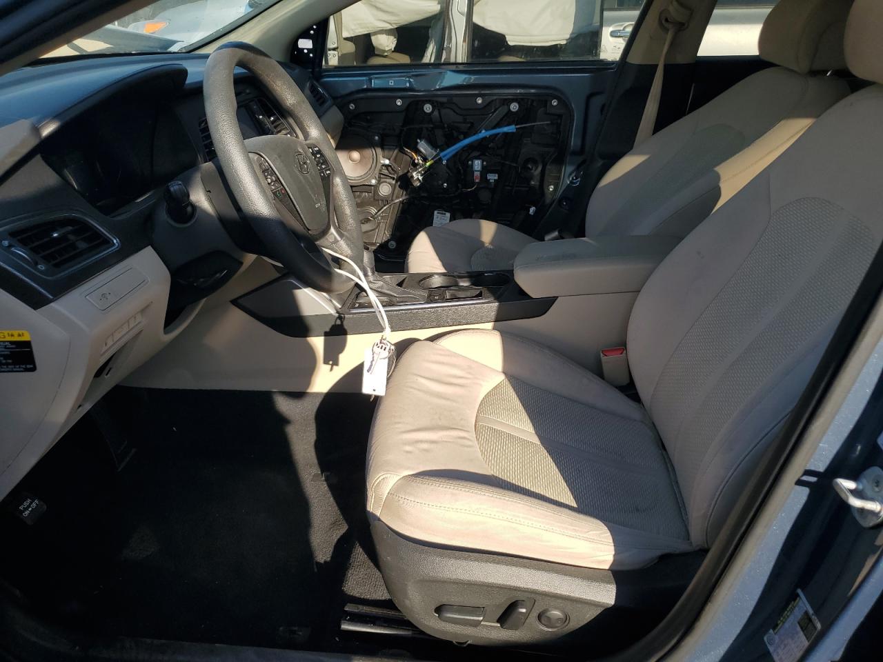 2015 Hyundai Sonata - Image 7