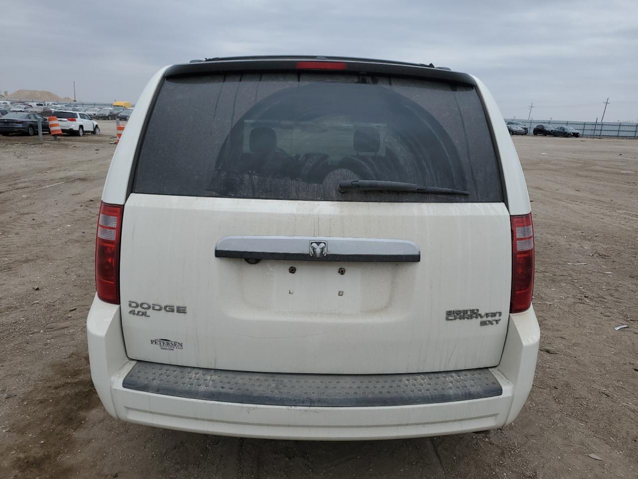 2009 Dodge Caravan - Image 6