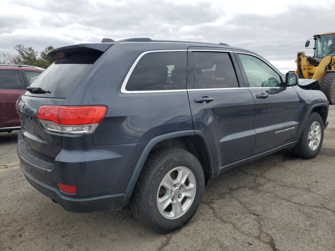 2016 Jeep Grand Cherokee - Image 3