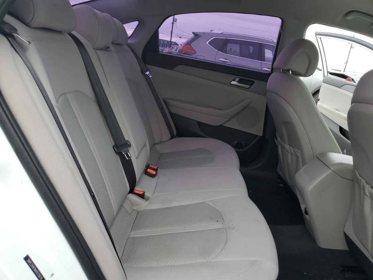 2017 Hyundai Sonata - Image 10