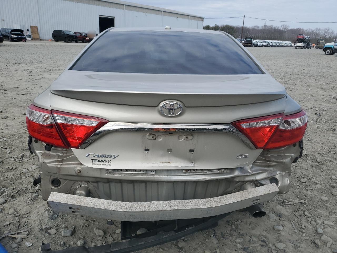 2017 Toyota Camry - Image 6