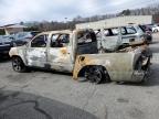 2015 Toyota Tacoma Double Cab للبيع في Exeter، RI - Burn