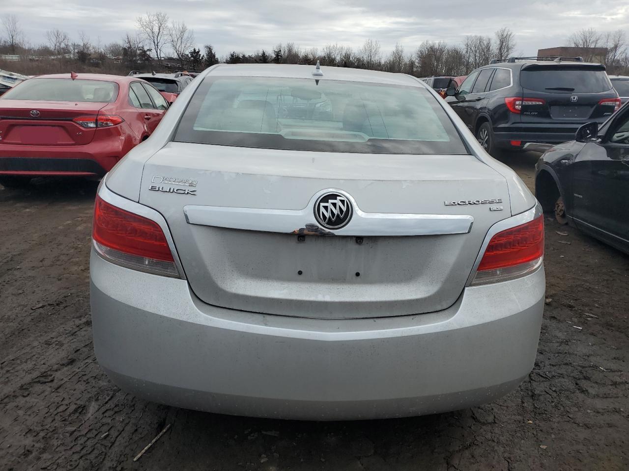 2011 Buick LaCrosse - Image 6