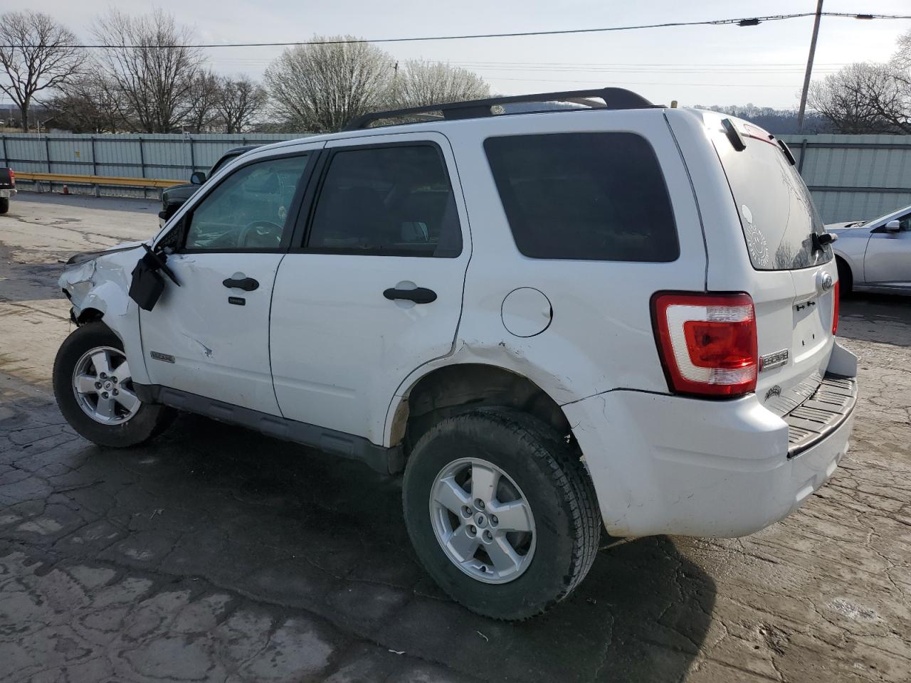 2008 Ford Escape - Image 2