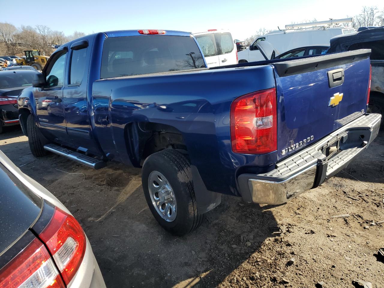 2013 Chevrolet Silverado - Image 2