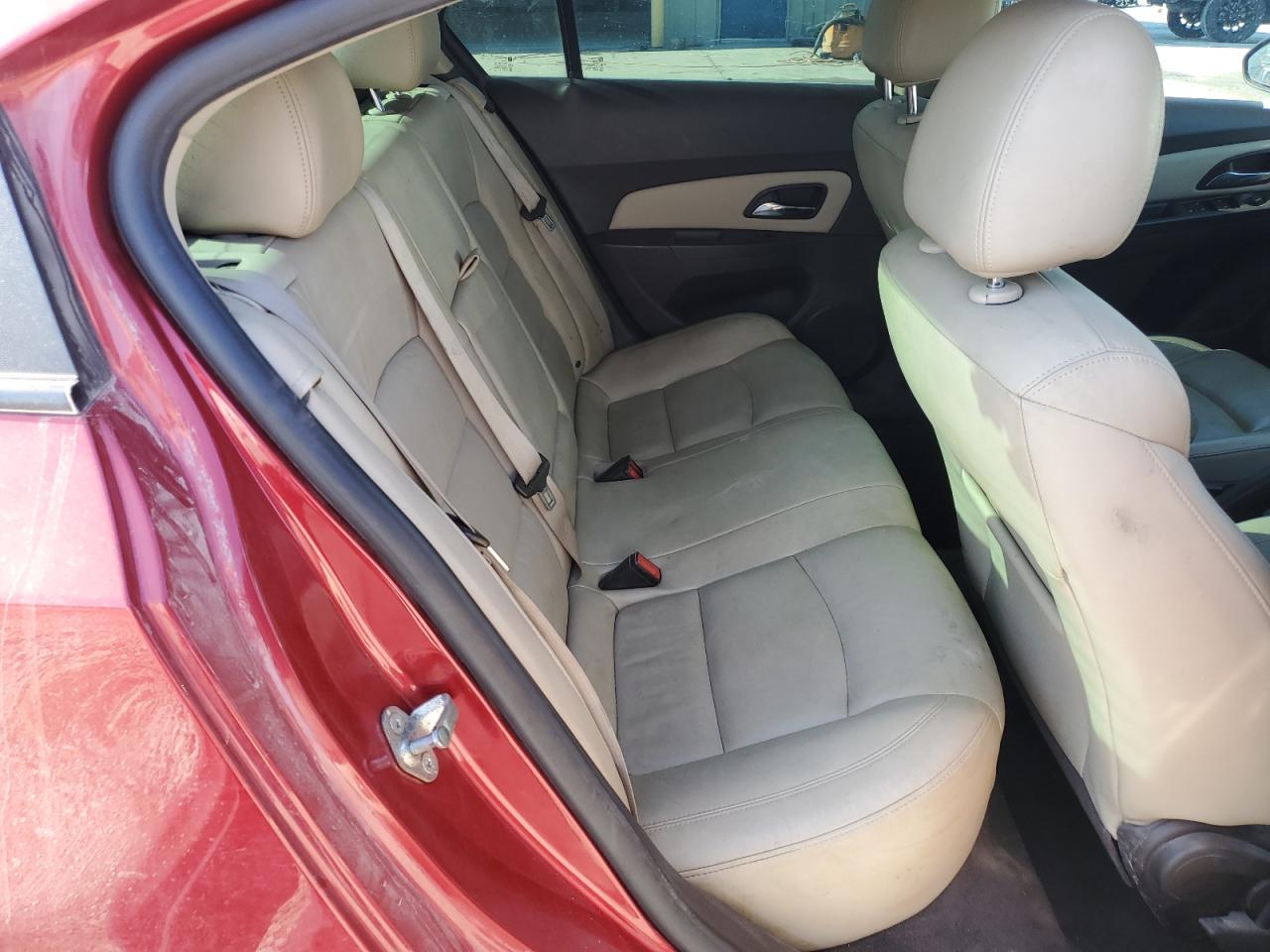 2014 Chevrolet Cruze - Image 10